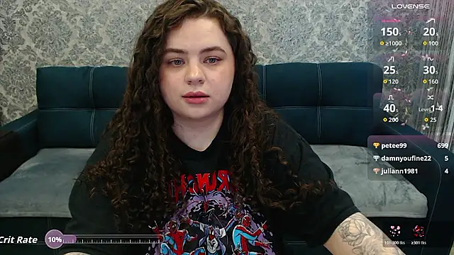 LunaRoubのライブXXXチャット