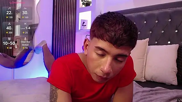 Fancy_Vixen élő XXX-chatje