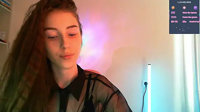 eskatmi's Live XXX Chat