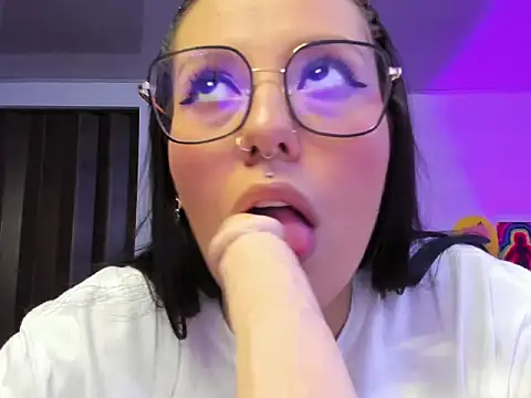 nataliasweet98 即時 XXX 聊天