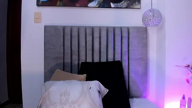 LyraVendrell 라이브 XXX 채팅