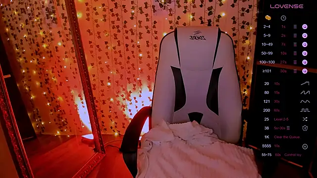 AnyaTaylor_'s Live XXX Chat