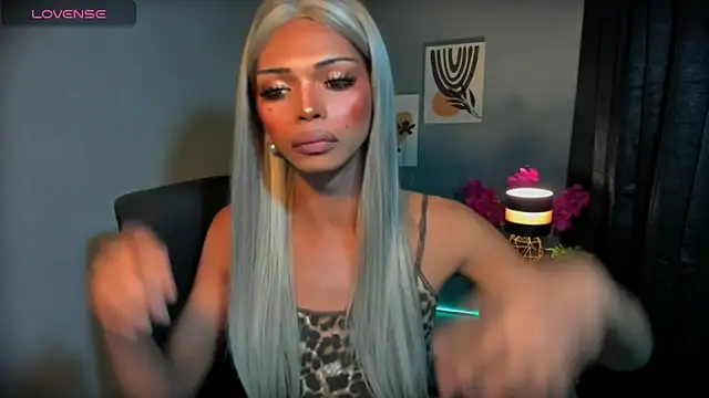 xEllaineCumsLotx Pertunjukan Webcam