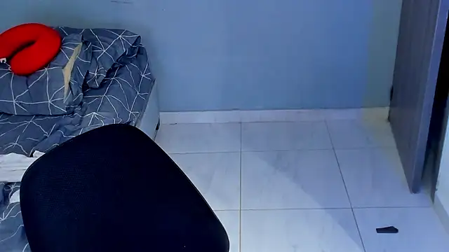 Kris_Khalifa69's Live XXX Chat