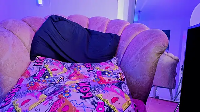 nova_salvatore's Live XXX Chat