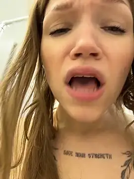 StreetSquirt: онлайн-секс-чат