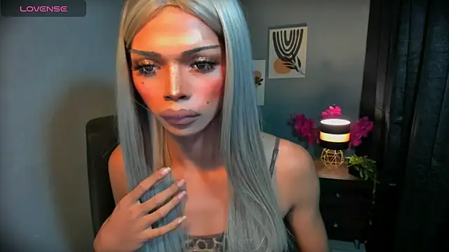 Show webcam de xEllaineCumsLotx