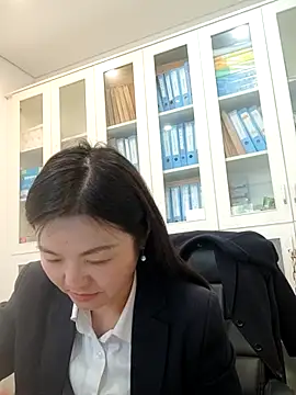 ialnuyoa_hのライブXXXチャット