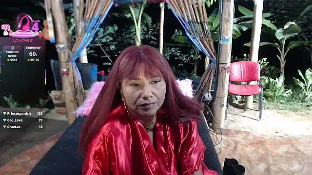 Show modela esmeralda_li na web-kameri