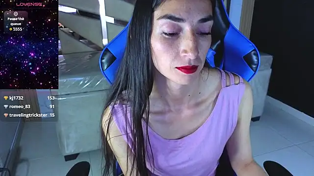 Chat +18 de Maily_a_ ao vivo