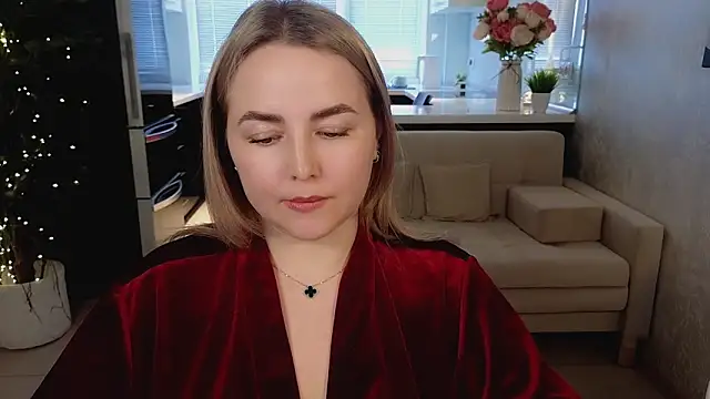 XXX chat uživo modela Mira_Mermayd