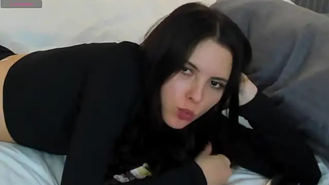 elise_robbie live XXX chat