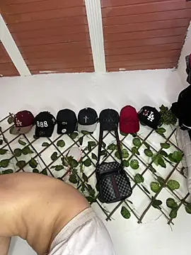 Themasterhades_777 在線直播表演