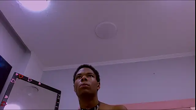 Santiago_Ortiz_ 现场XXX聊天