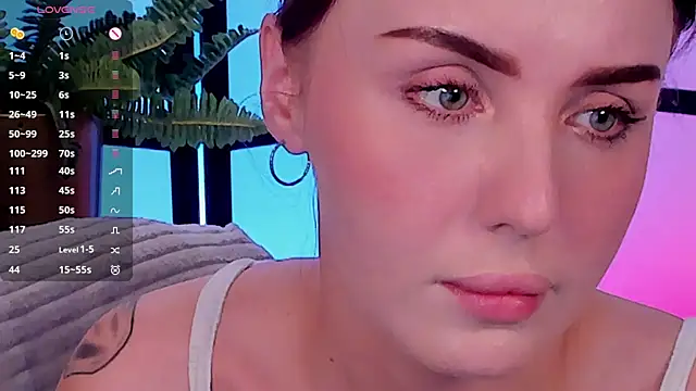 دردشة LianaFord الجنسية المباشرة