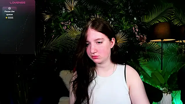 دردشة Elisabeth_Binder الجنسية المباشرة