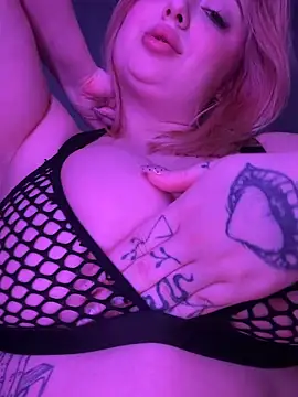 KellyMoors লাইভ XXX চ্যাট