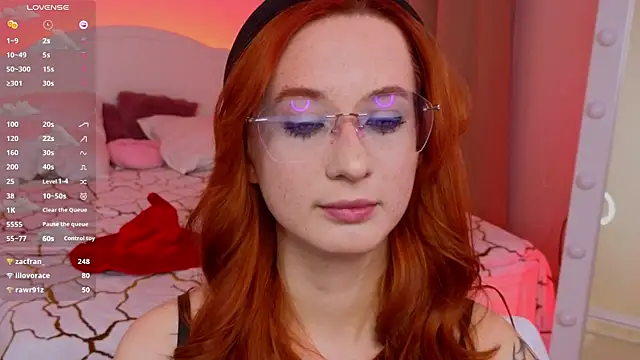 WICKEDEMBER's Live XXX Chat