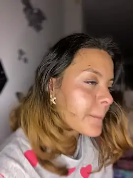 Ame_Desire 现场XXX聊天