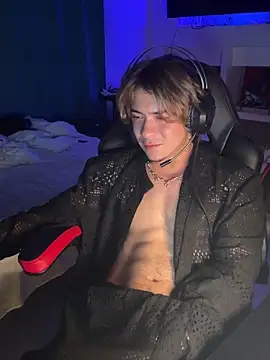 AngelLatinBoy Chat XXX in diretta