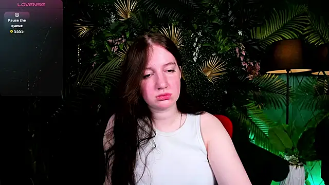 Chat +18 de Elisabeth_Binder ao vivo