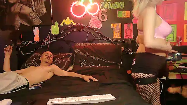 Chat XXX Live Splash_Queen420