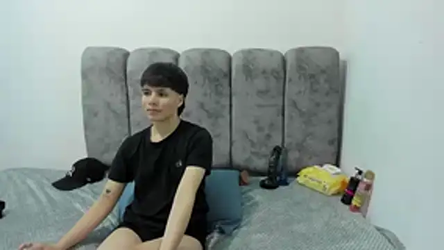 Bruno_Cruzz's Live XXX Chat