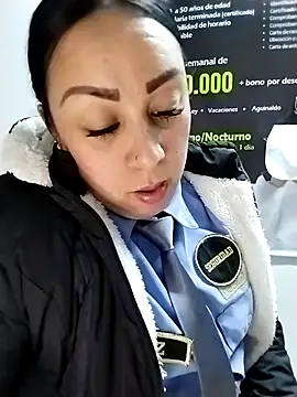 CRISTAL__11's Live XXX Chat