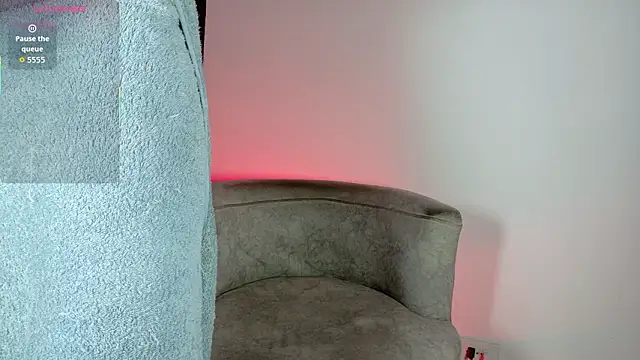 Chatroom XXX en direct de adriel_escalante