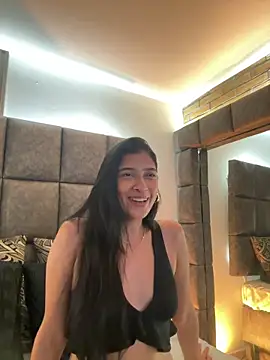 BrigitteVons' Live XXX Chat