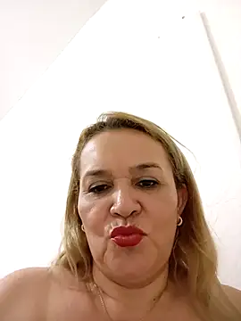 charlotte_milf30 即時 XXX 聊天