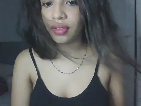 VictoriaSkinny's Live XXX Chat