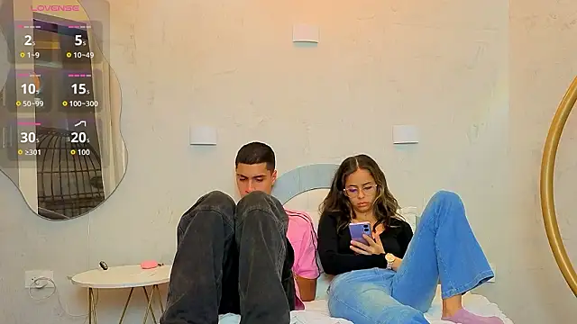 Chat XXX ao vivo de bastian_and_samantha