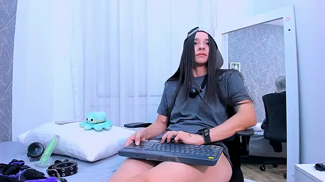 Онлайн чат XXX ViictoriiaSaenz