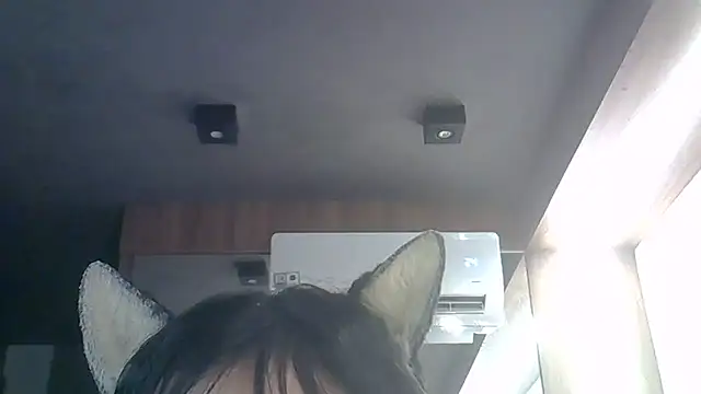 SkinnyKitten's Live XXX Chat