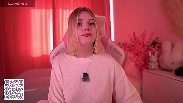 Dragonwind Adlı Modelin Canlı XXX Sohbeti