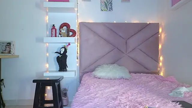 Онлайн чат XXX eva_sin18