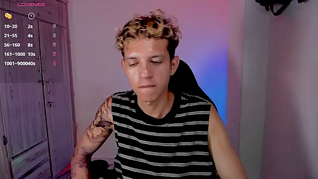 tylernova Live XXX-chat