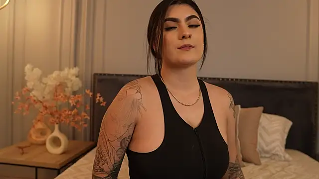 IrisBaker – Naživo XXX chat