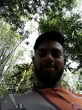 Pokazy przed kamerką – X-_boy