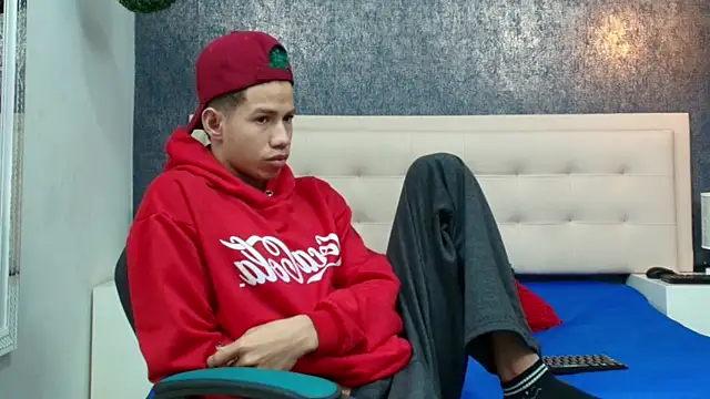 Chat +18 de Erick_Zhimerman ao vivo