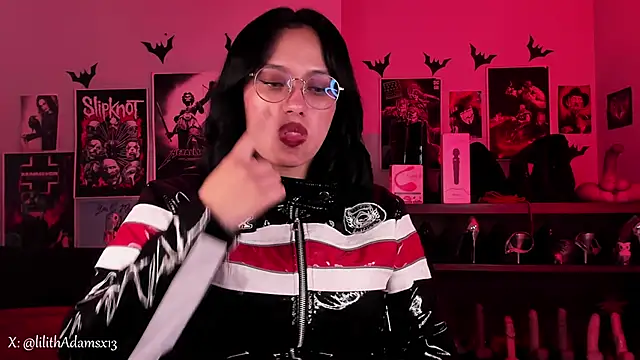 lilith-deveraux's Live XXX Chat