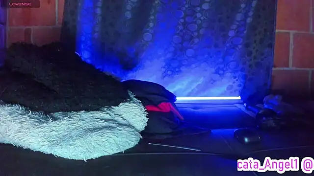 Cata-angel Chat XXX live