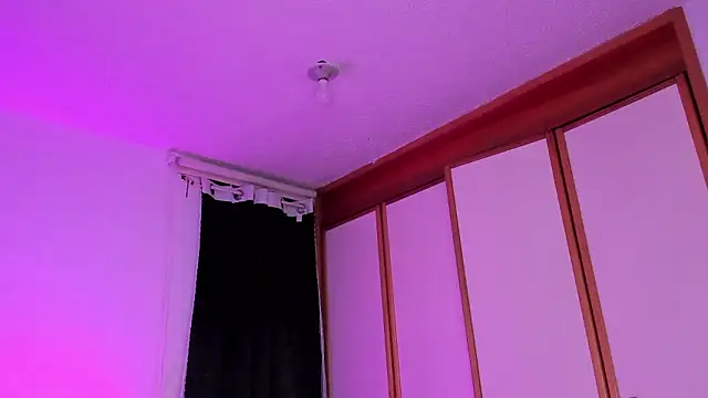 LondonttiptonのライブXXXチャット