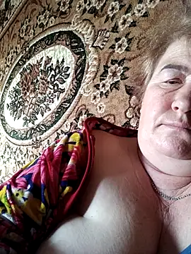 NikaLove49011 Adlı Modelin Canlı XXX Sohbeti