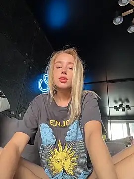 sssativa_more Live XXX Chat