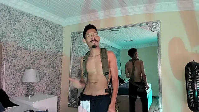 Chat +18 de NoaahTylor ao vivo