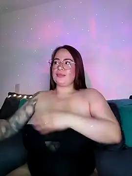 soofy__'s Live XXX Chat