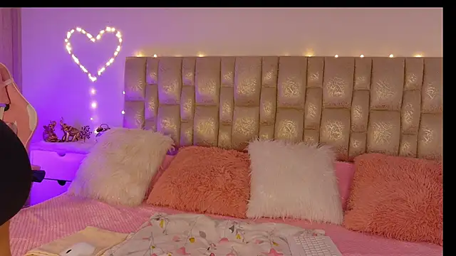 Czat XXX na żywo – BlossomNicol