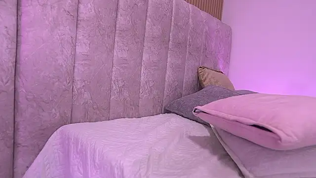 Chatroom XXX en direct de violeta_aroca